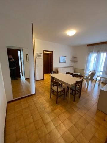 Cond Giardino Apartment Lignano Sabbiadoro Exterior photo