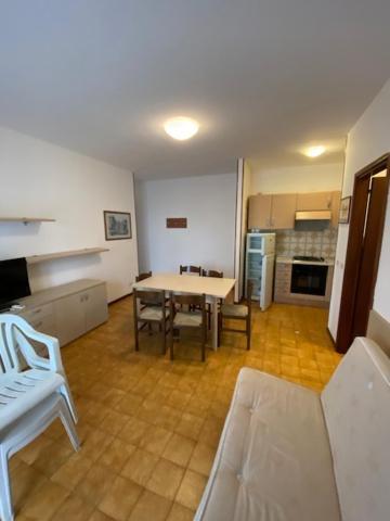 Cond Giardino Apartment Lignano Sabbiadoro Exterior photo